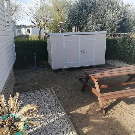 Grand Mobil 3chbr 2sdb La Carabasse Campsite Vias